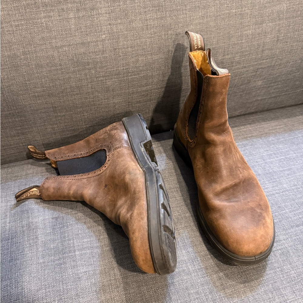 Blundstone Brown Leather Chelsea Boots